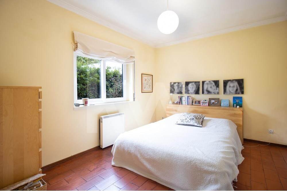 quarto rc moradia t5 manique