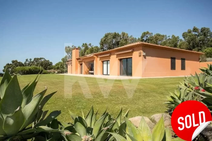 Imagem da moradia T5 na Malveira da Serra, entretanto vendida.